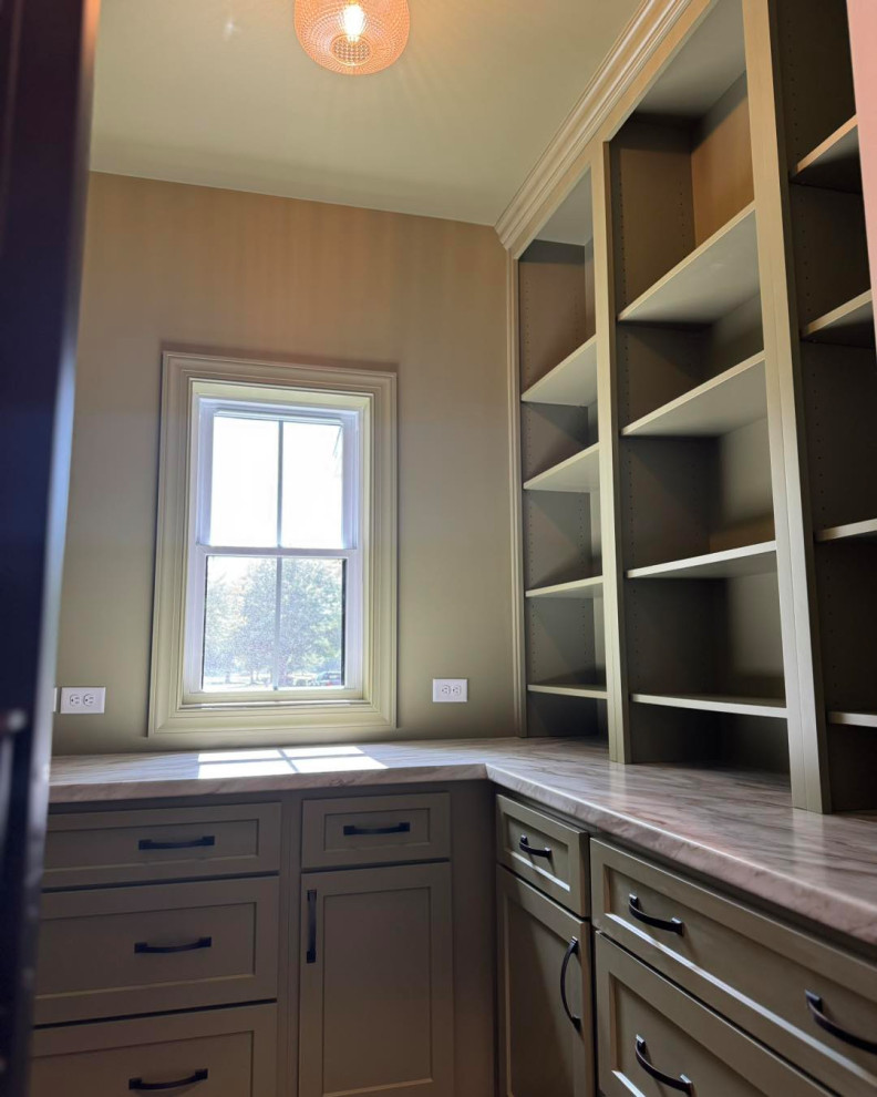 Pantry 2