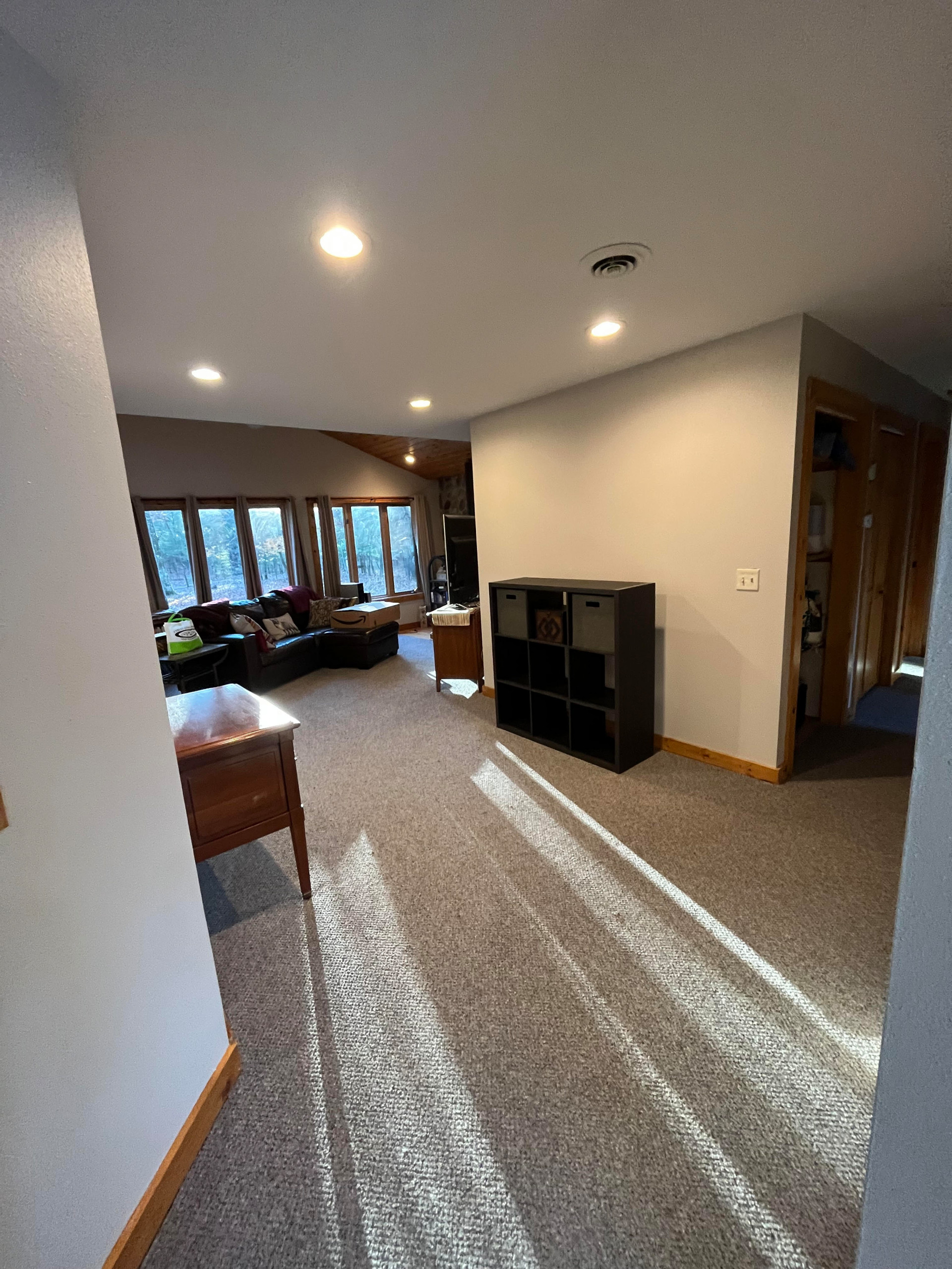 Neshkoro interior log home