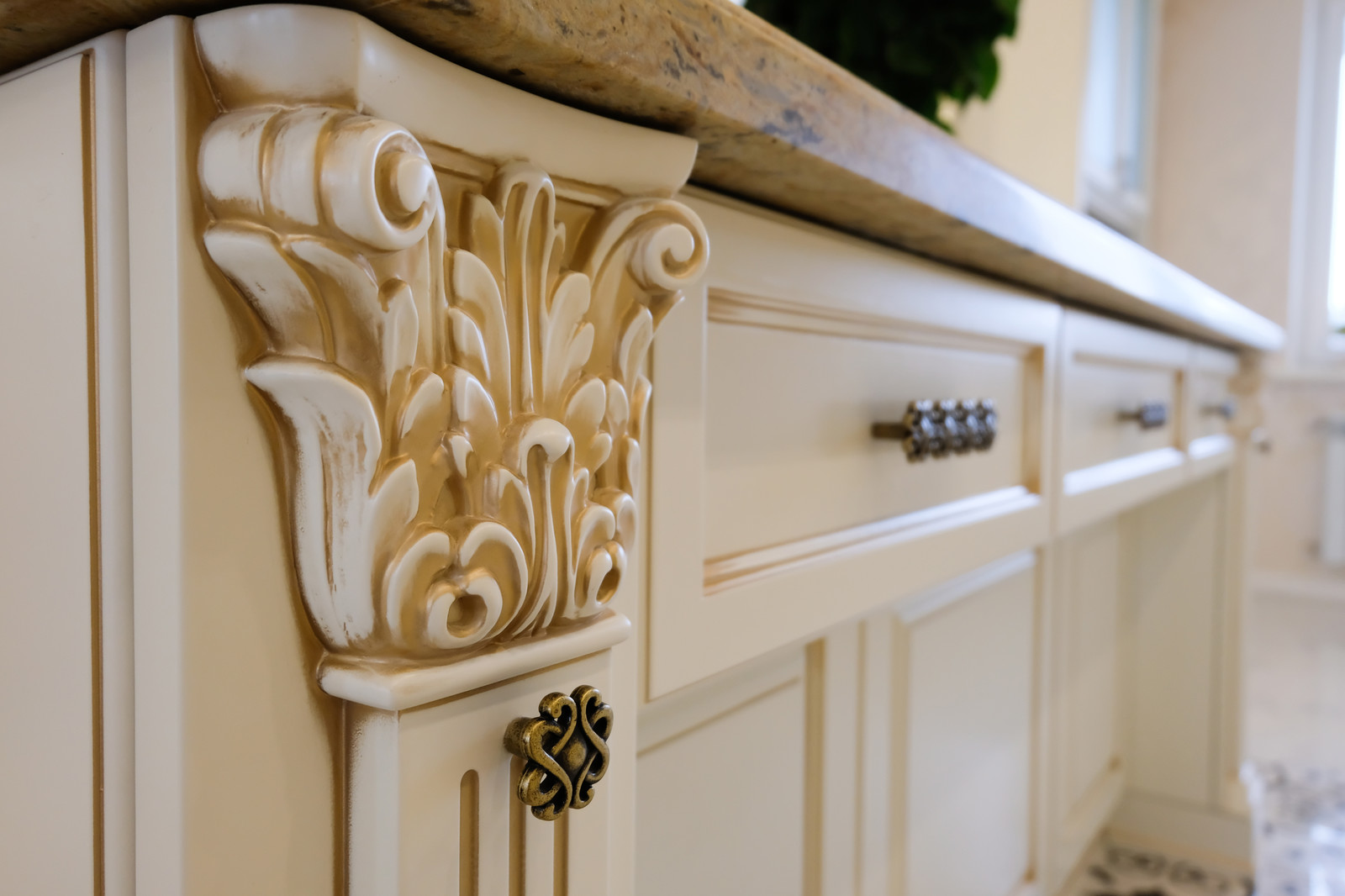 Традиционная итальянская классика в большой квартире