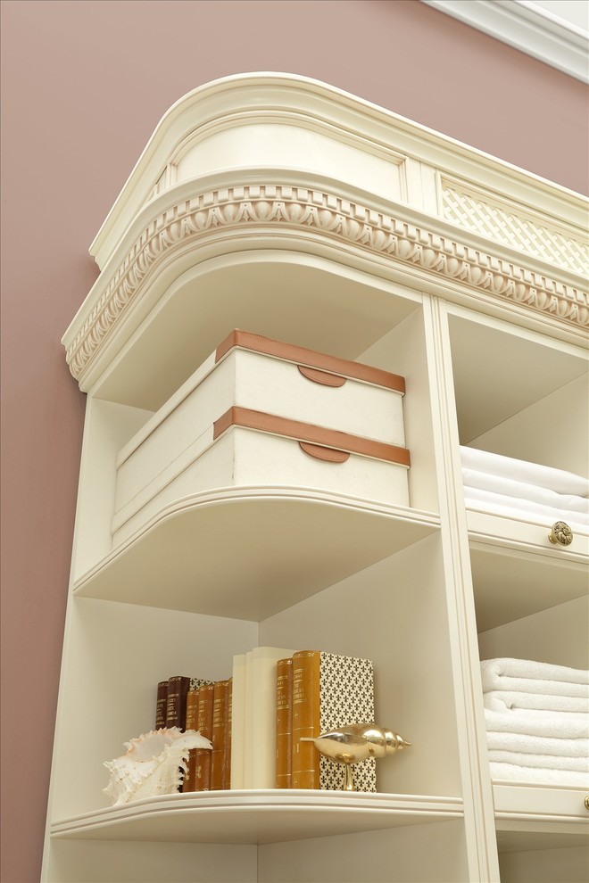 Гардеробная комната Marco Mobili на заказ