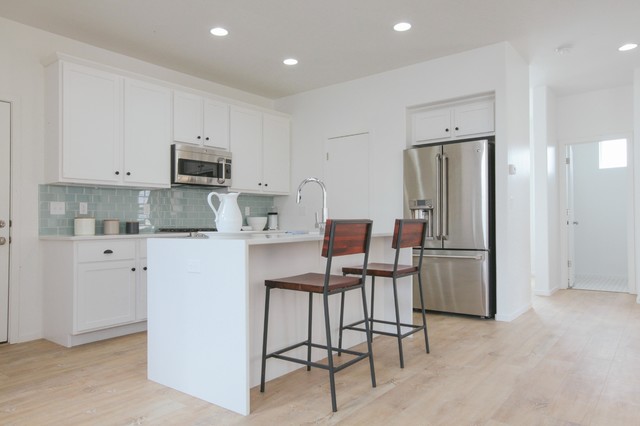 HTC transitional-kitchen