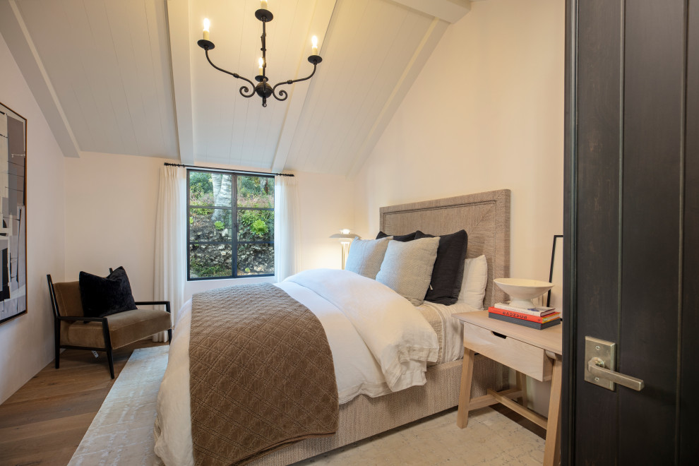 Home design - transitional home design idea