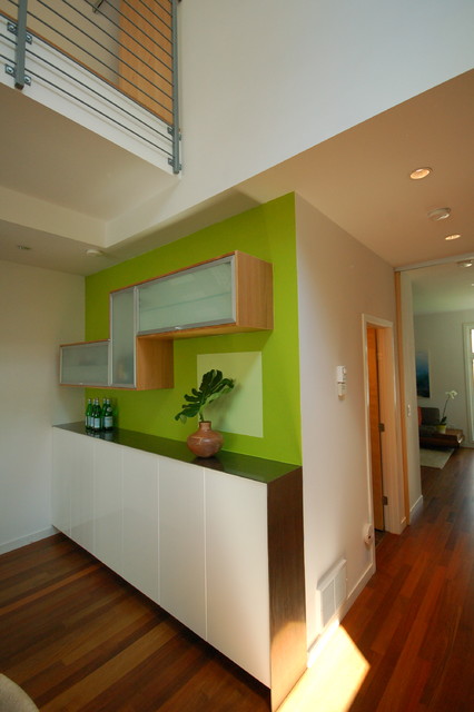B- Line Medium 003 | dining modern-dining-room