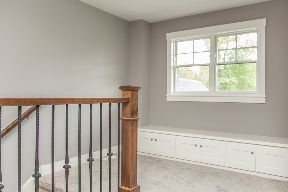 Inspiration for a transitional home design remodel in Minneapolis