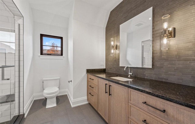 Hill transitional-bathroom