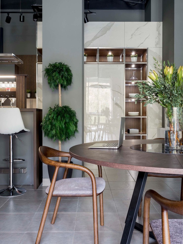 Giulia Novars, Нижний Новгород, ул. Горького 260