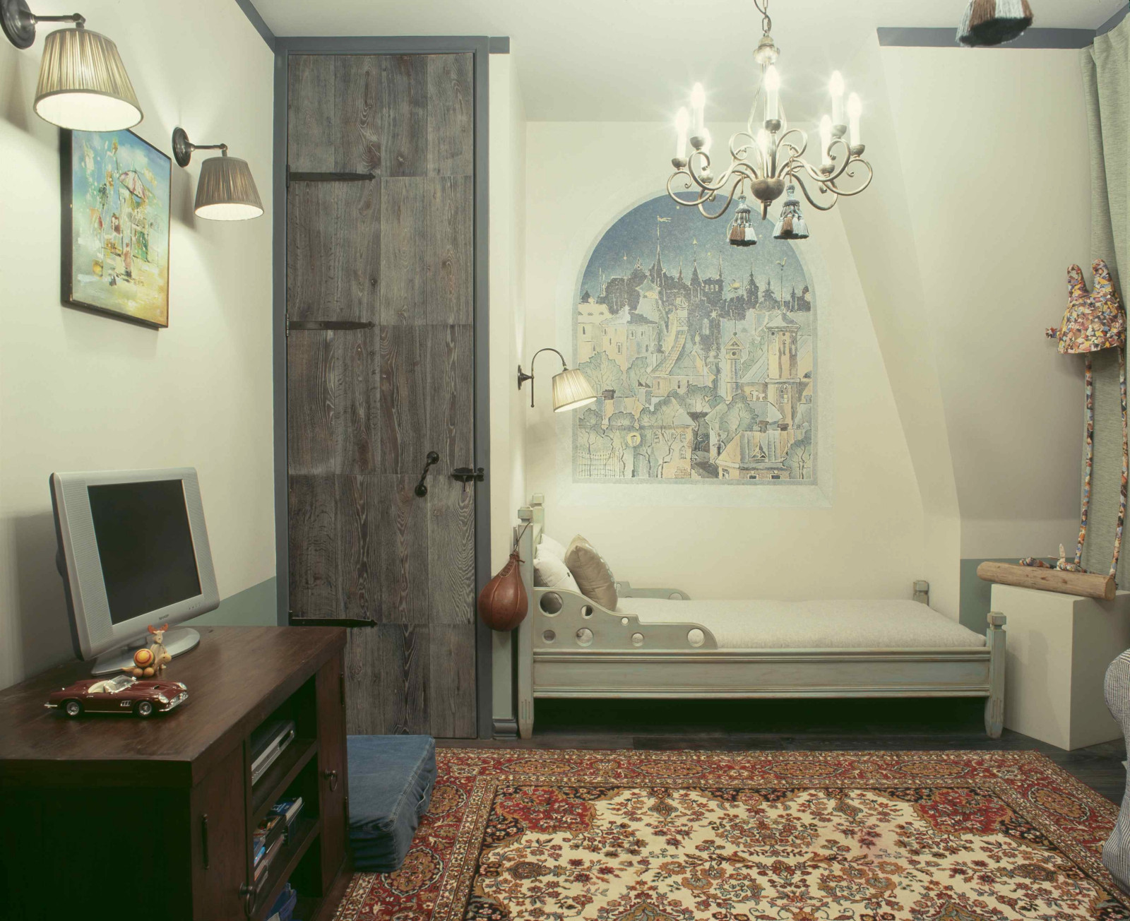 Apartment for 4 in Moscow. 2008