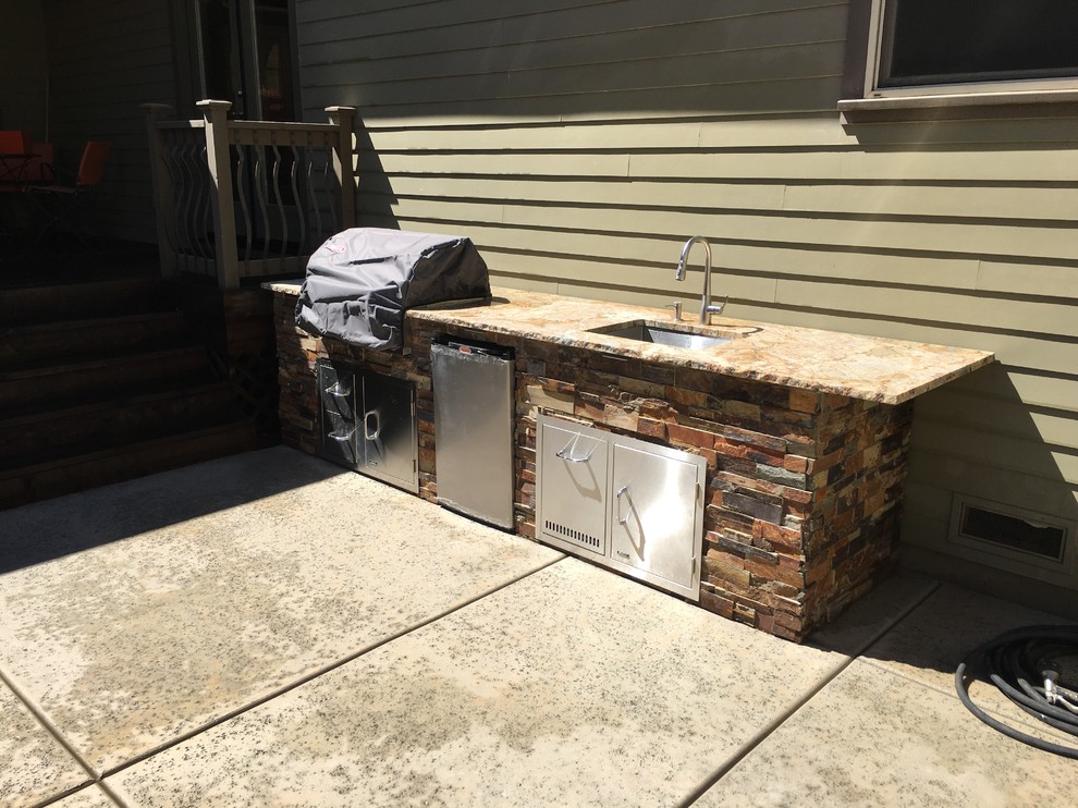 Custom spa and grill, Folsom