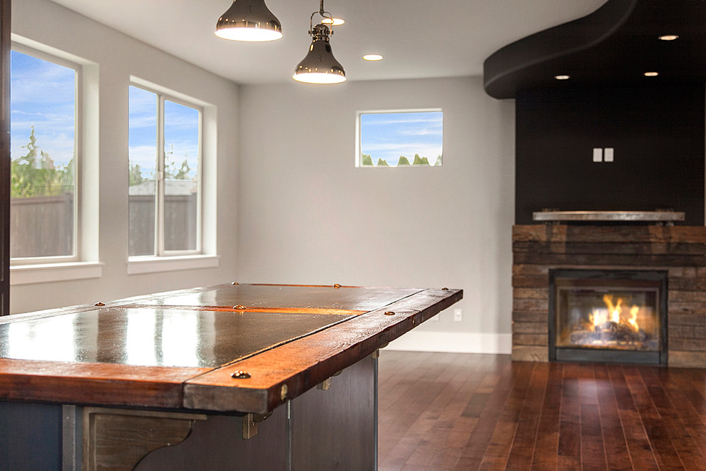 Kitchen - rustic kitchen idea in Seattle