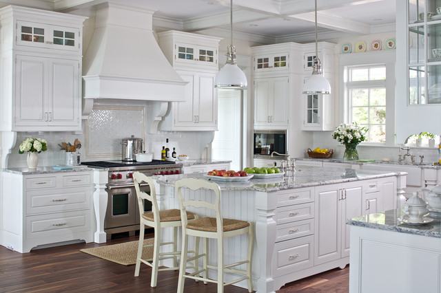 White Cottage Kitchen Traditional Kitchen Grand Rapids By