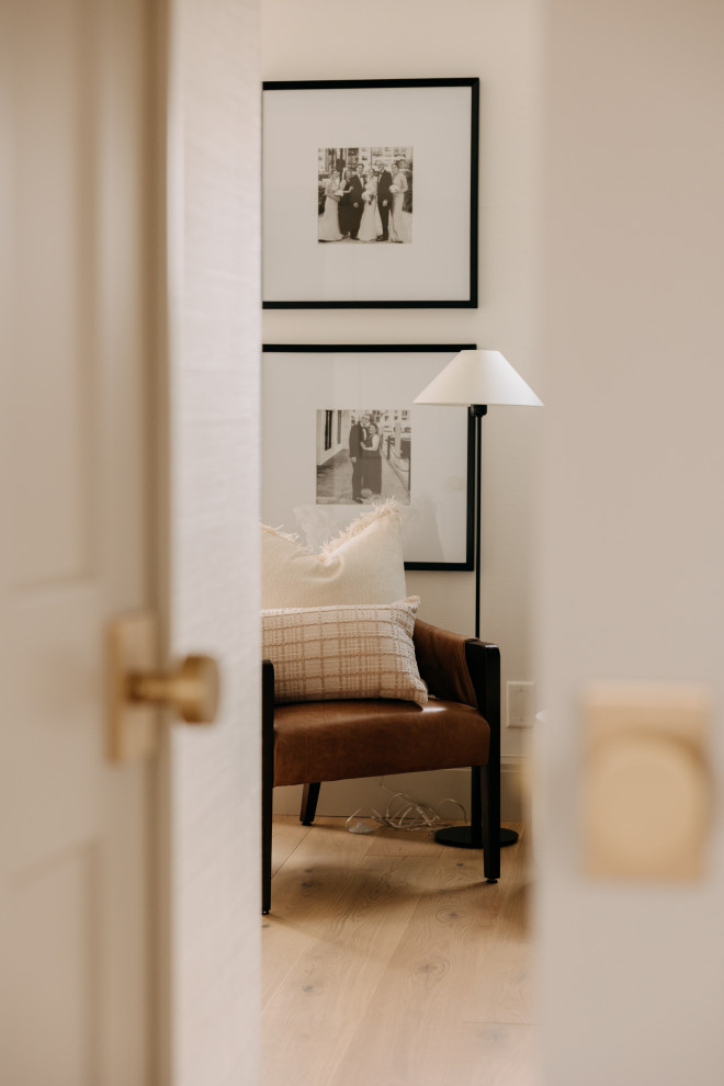 Downtown Cottage Primary Bedroom