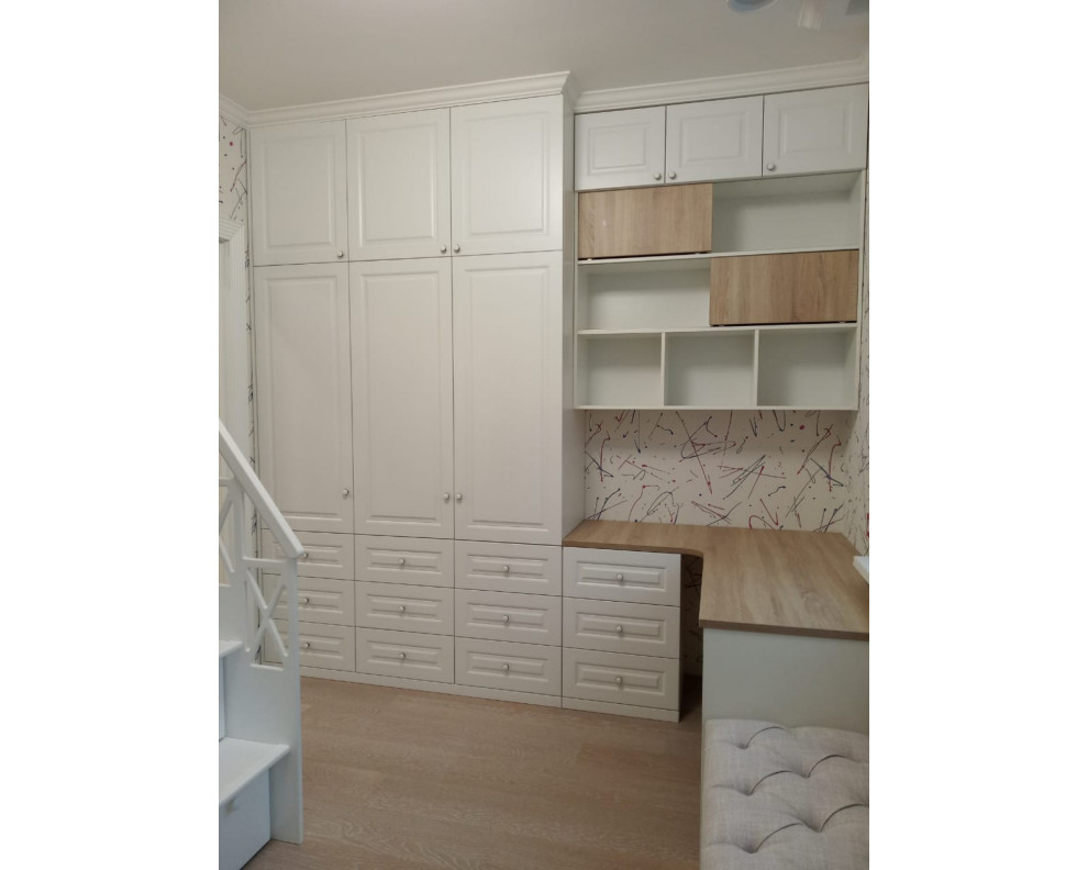 Мебель из массива дерева, шпона, мдф