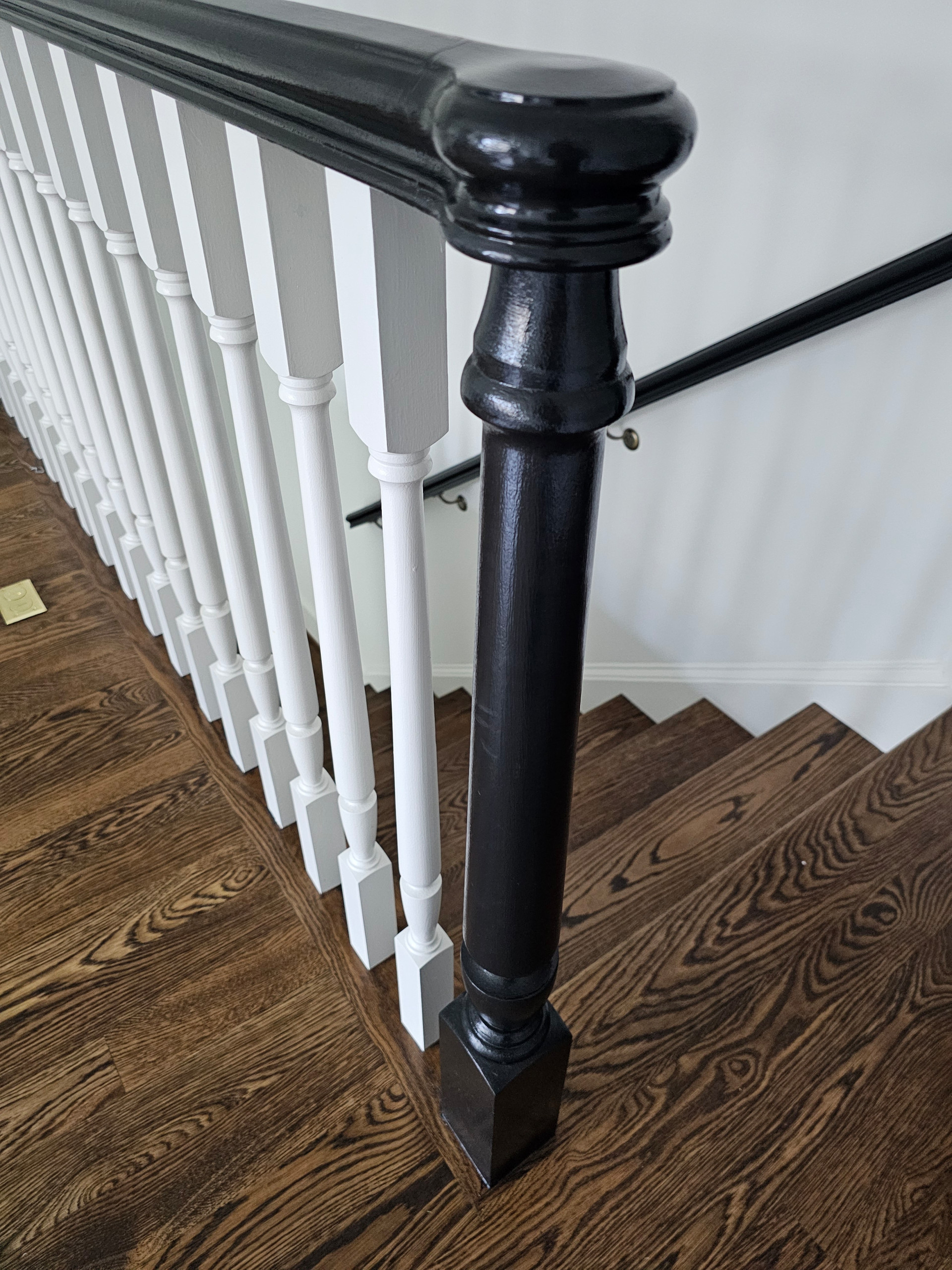 121_Elegant Floating Staircase, Chevy Chase, MD 20815