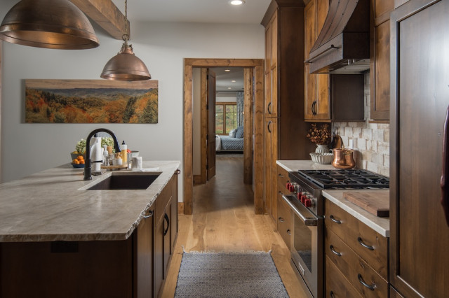 Eagle Park Circle Addition rustikt-koekken