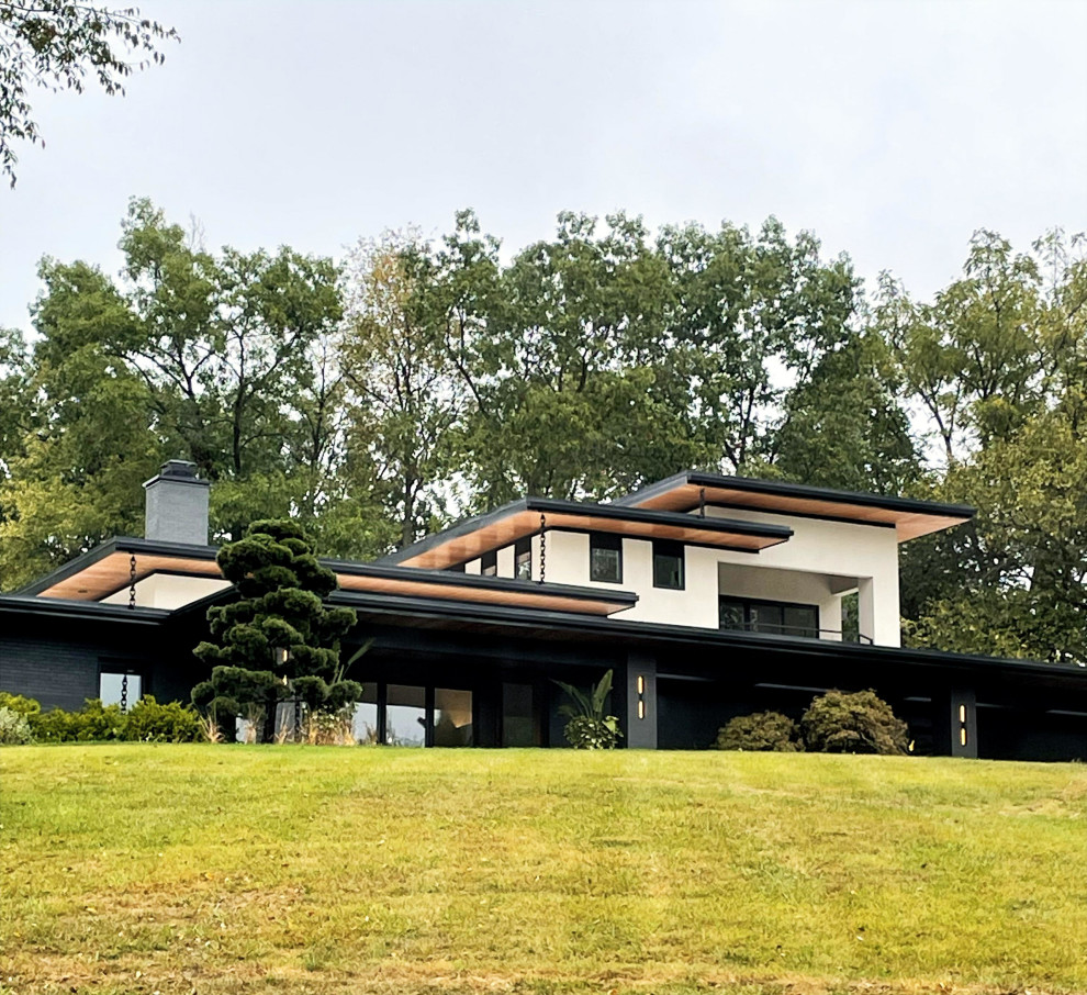 2024 Parade House