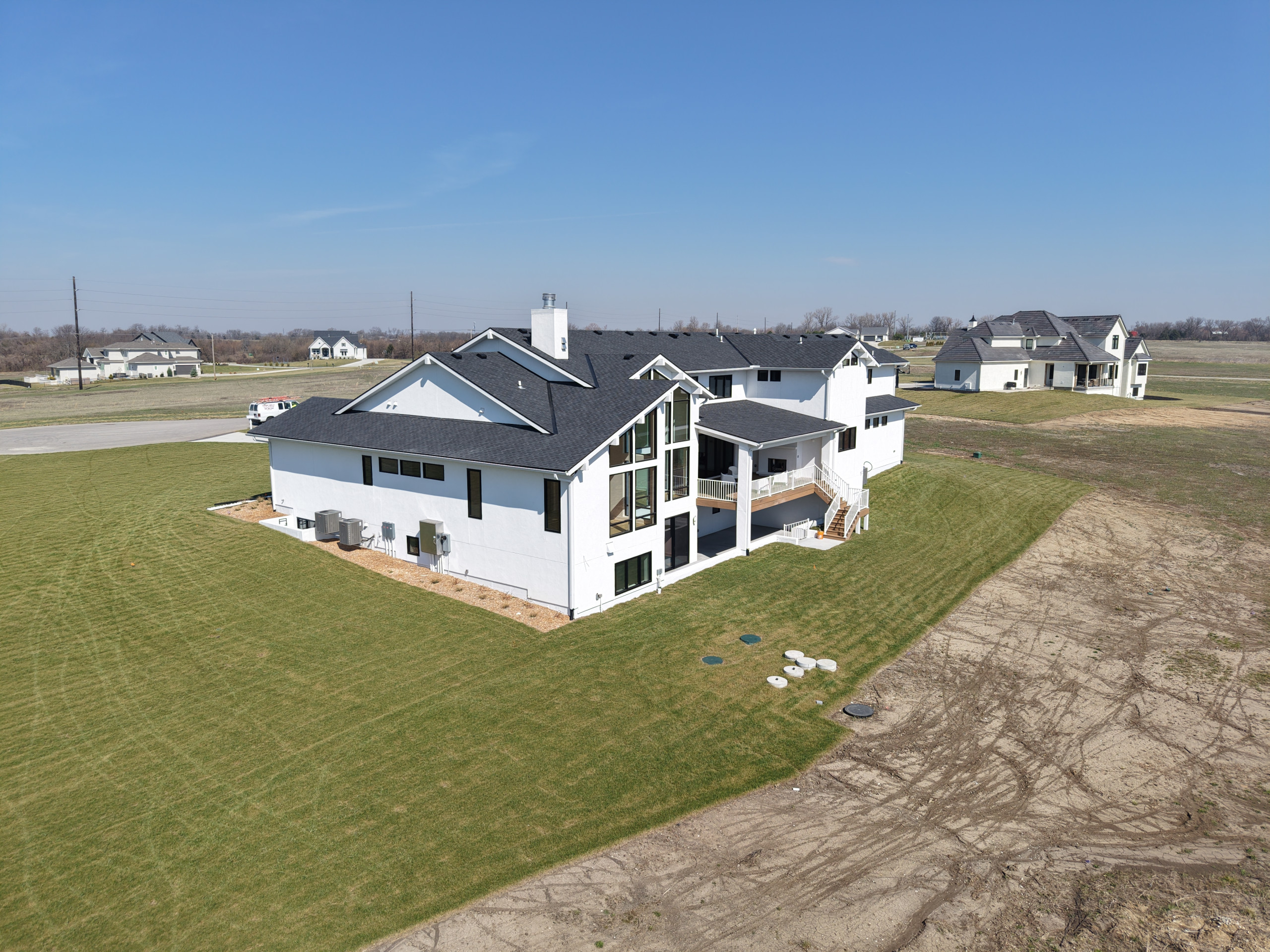 Sycamore Springs, Custom Build