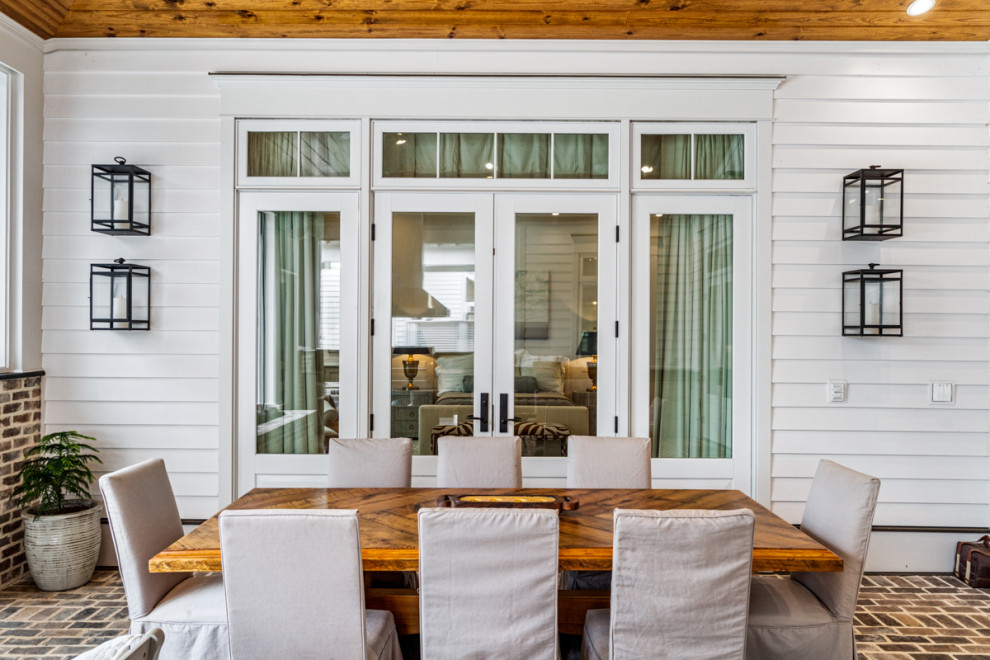 Old Oak Cay