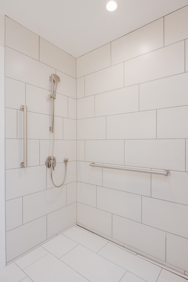 Linear Modern Two Toned Greyscale