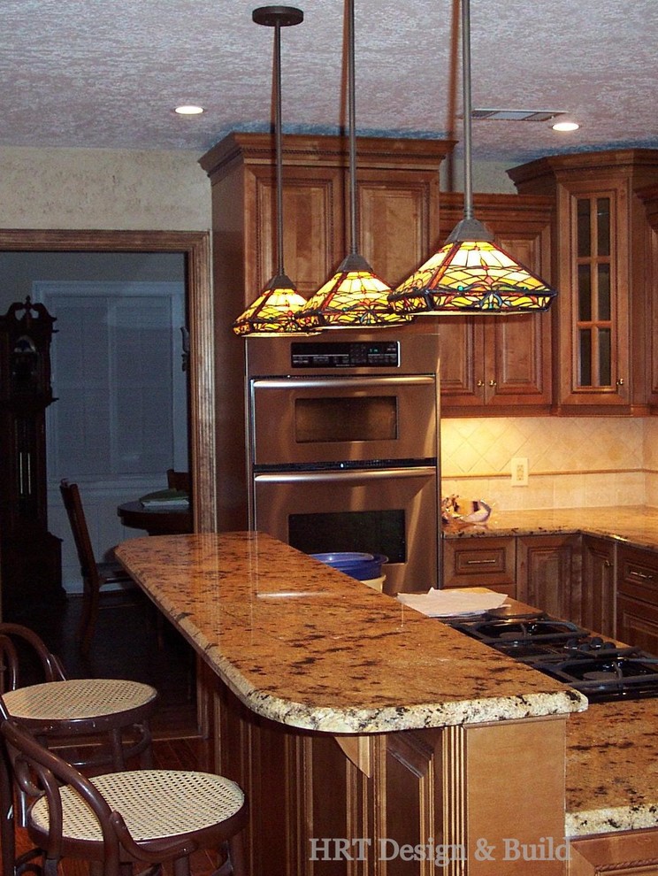 Inspiration for a rustic home design remodel in Dallas