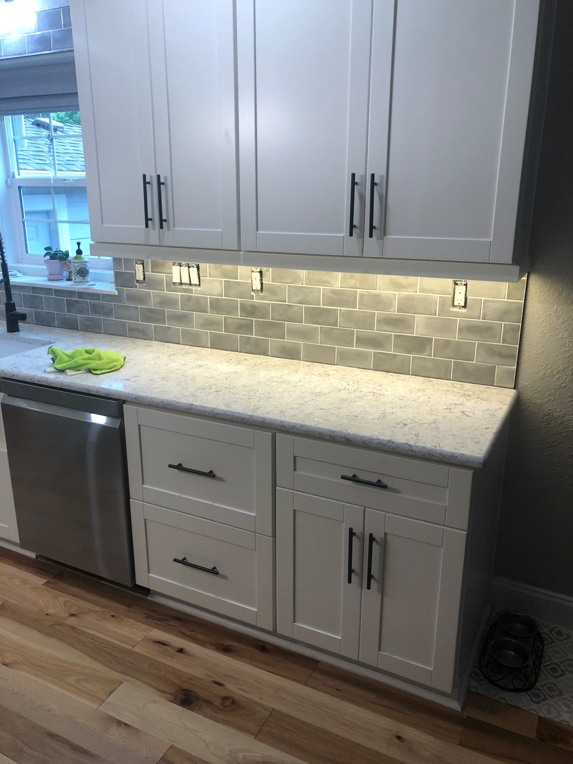 Shower, Fireplace, backsplash