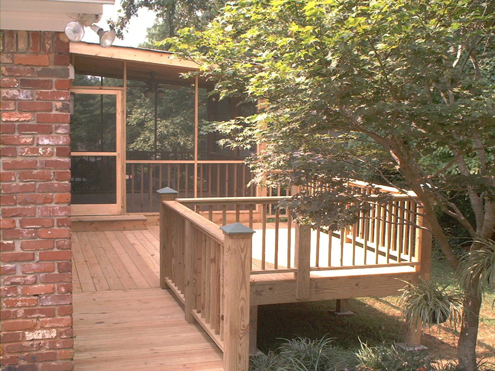 Mid-sized mountain style backyard balcony deck photo in Atlanta with no cover