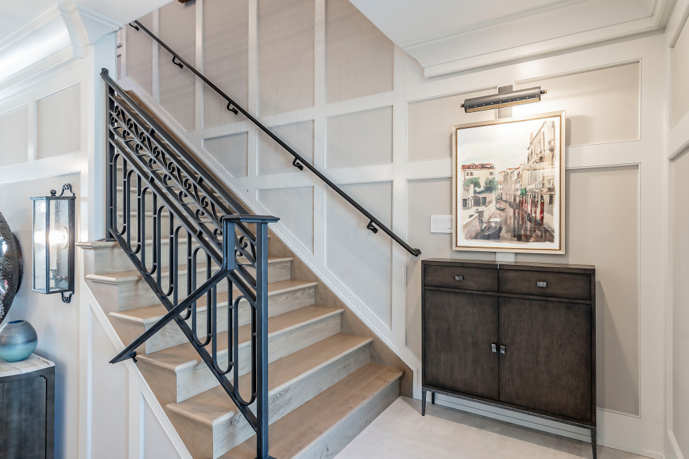 Medium sized nautical l-shaped metal railing staircase in New York.