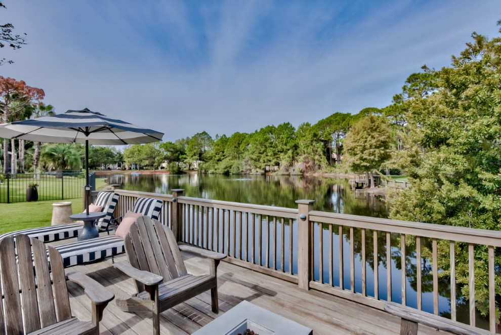 Destin Lakefront Delight