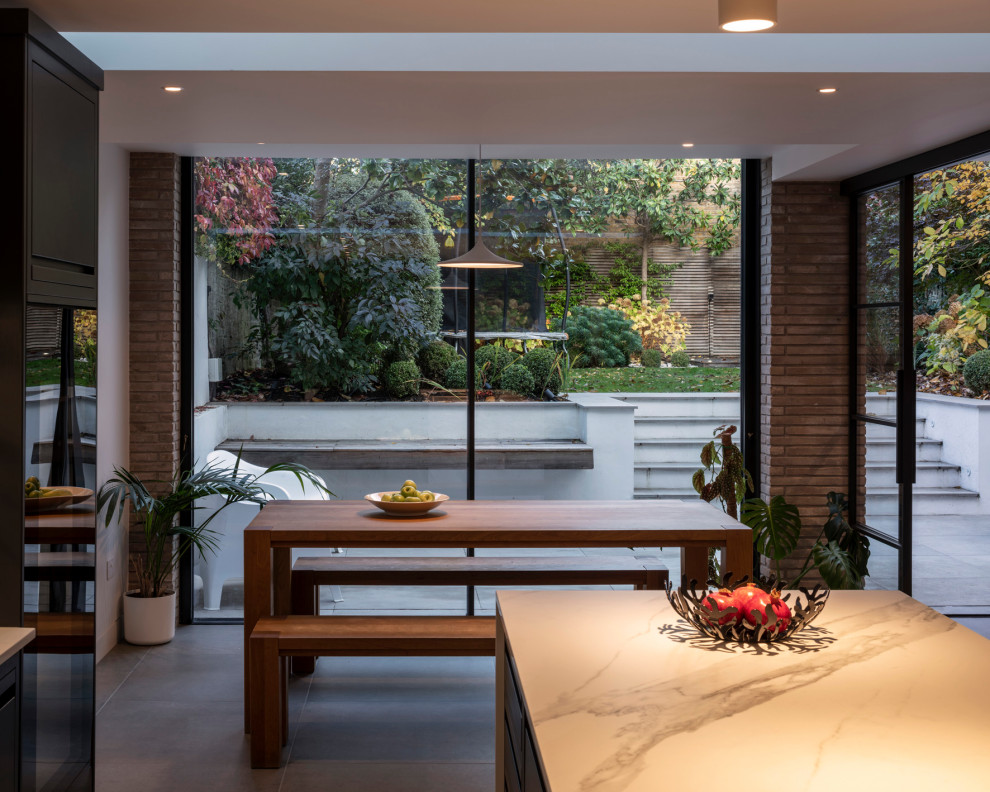 Contemporary kitchen in London.