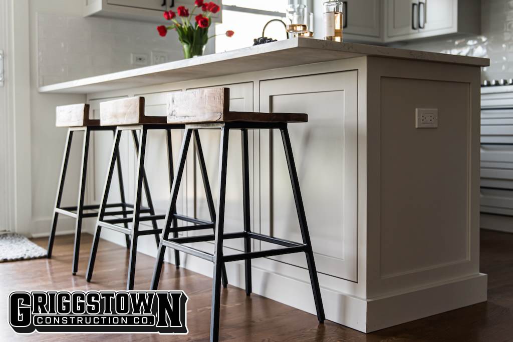 Our kitchen remodeling services focus on crafting beautiful, functional spaces. We specialize in custom cabinetry, sleek countertops, and modern appliances, ensuring every kitchen is a blend of practi