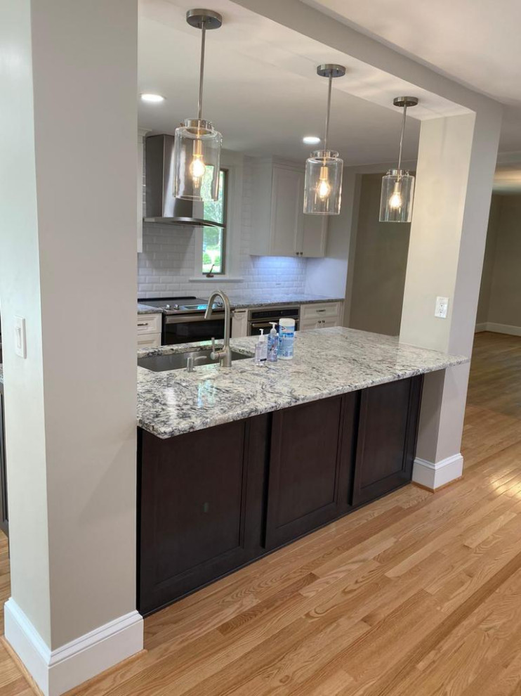 Kitchen - kitchen idea in DC Metro