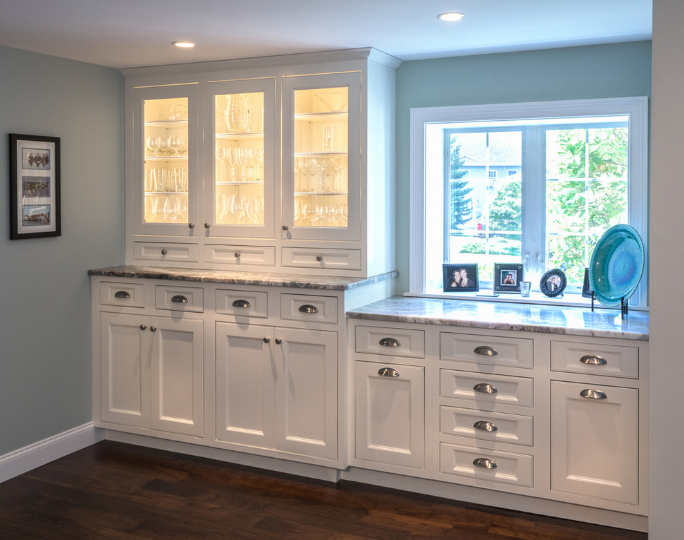 Example of a transitional kitchen design in Boston