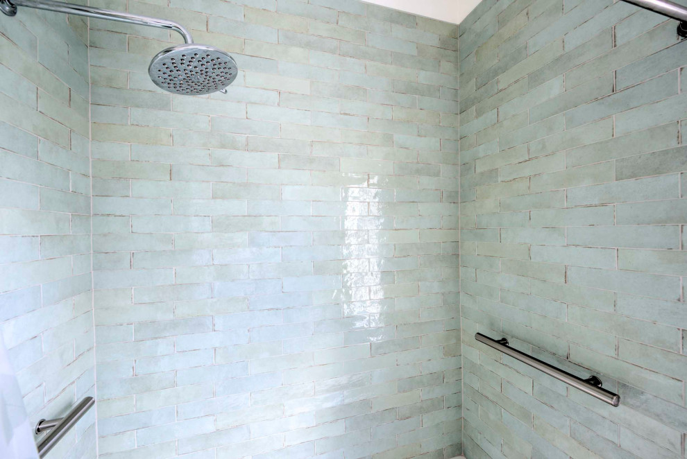 Fresh and Fabulous: Elevating a Bathroom