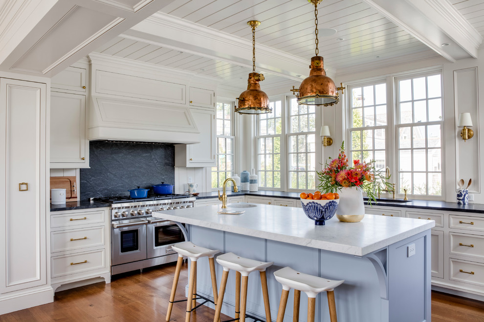Inspiration for a beach style kitchen in Boston.