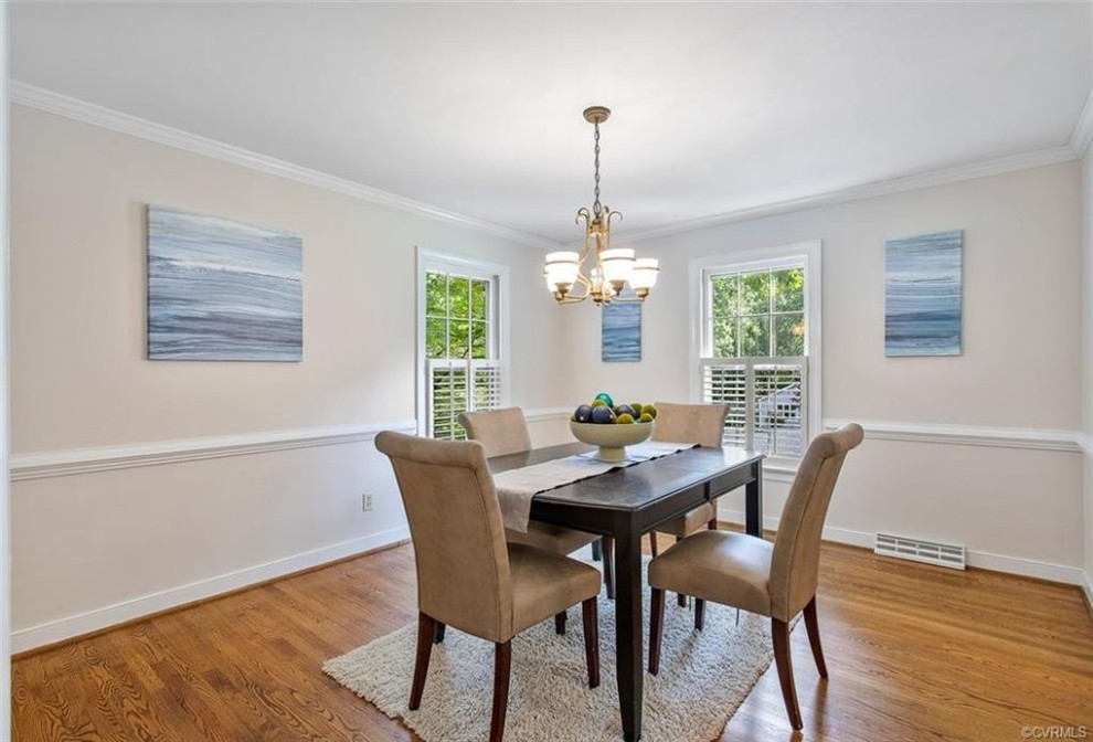 Transitional dining room photo in Richmond