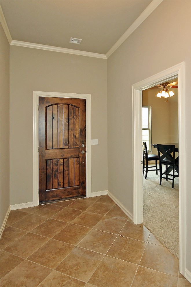 Entryway - transitional entryway idea