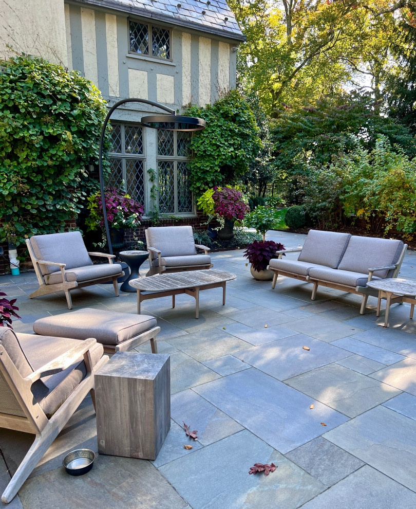 This is an example of a patio in New York.