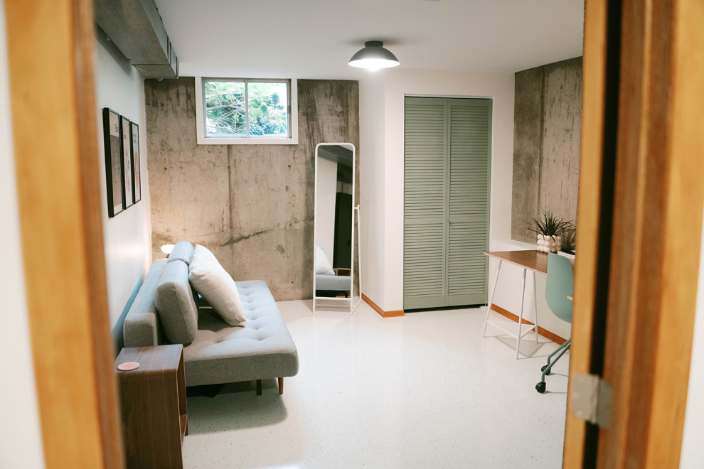 Reed College Area Basement Apartment