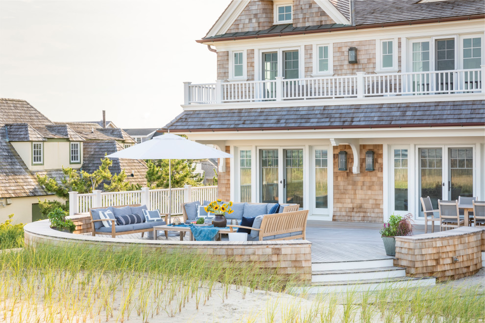 Beach House in Bayhead Beach Style New York by ML Interior Designs