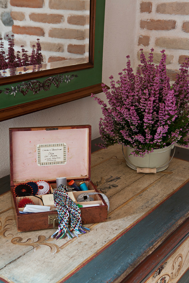 Реконструкция бывшей фермы в Италии на озере Гарда