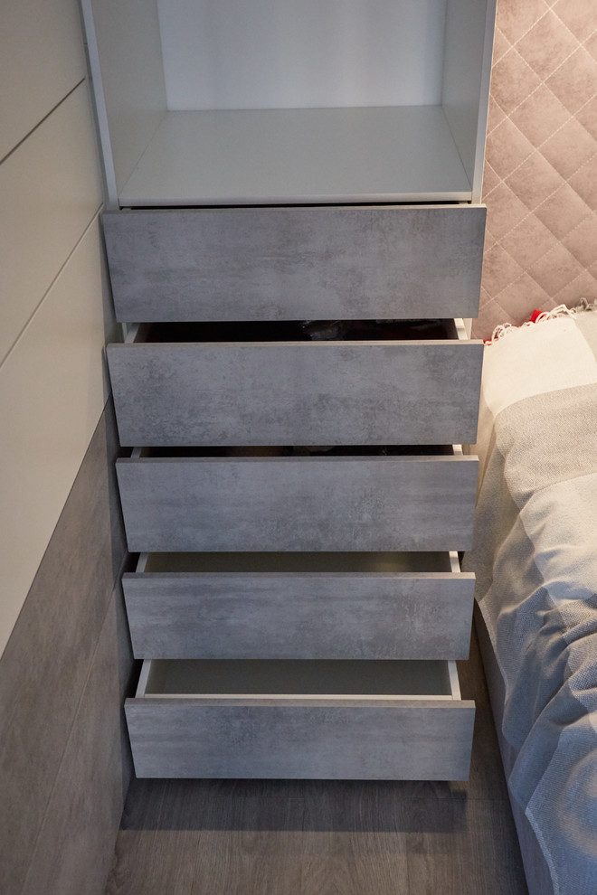 Корпусный шкаф в спальню raumplus