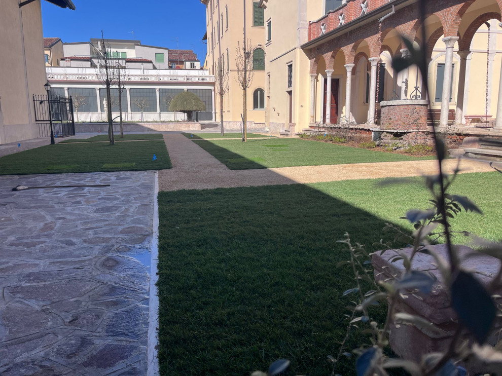 Riqualificazione giardino interno ad un istituto ecclesiastico