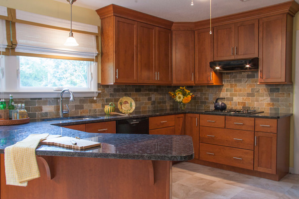 Inspiration for a mid-sized transitional kitchen remodel in Boston