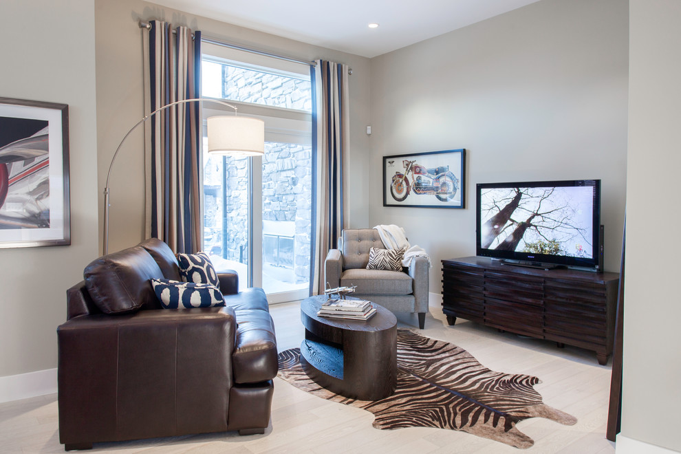 Inspiration for a transitional home design remodel in Calgary