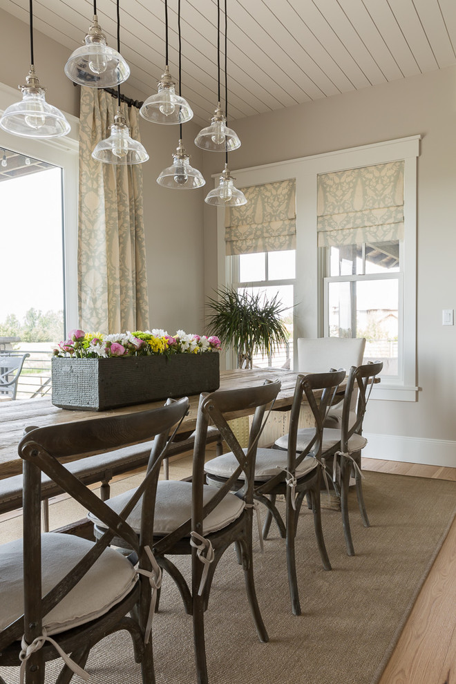 This is an example of a country dining room in Denver.