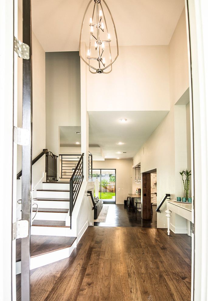Design ideas for a transitional entryway in Austin.