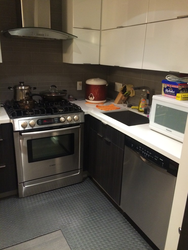 What to put over the range hood or microwave? Pros and cons?