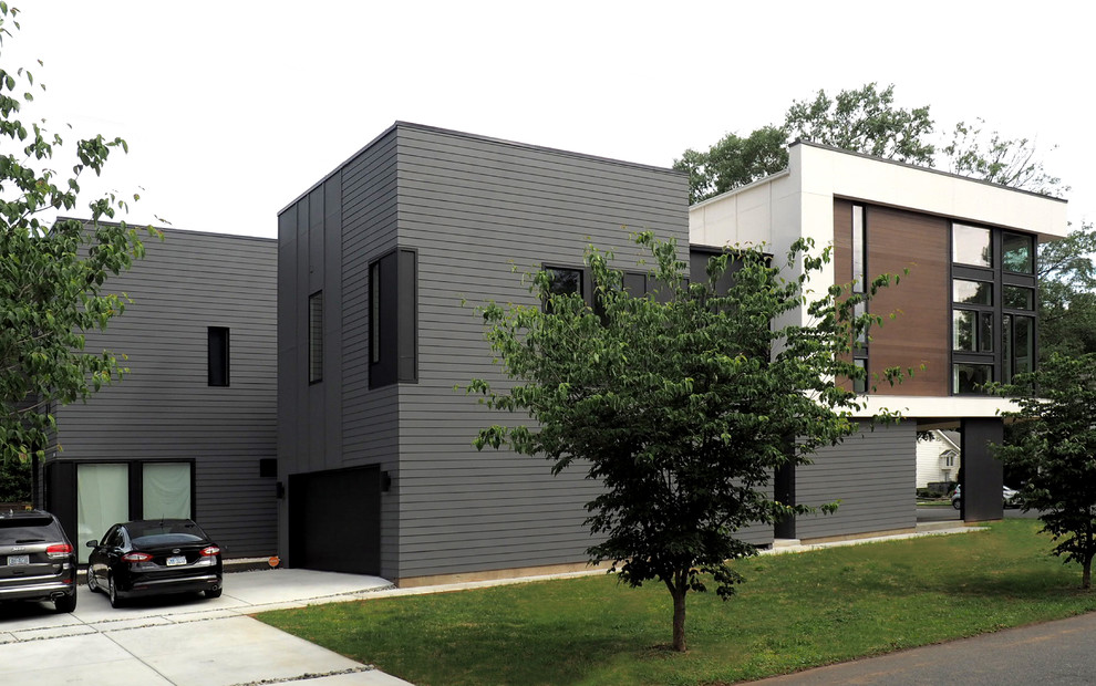 Modern exterior home idea in Charlotte