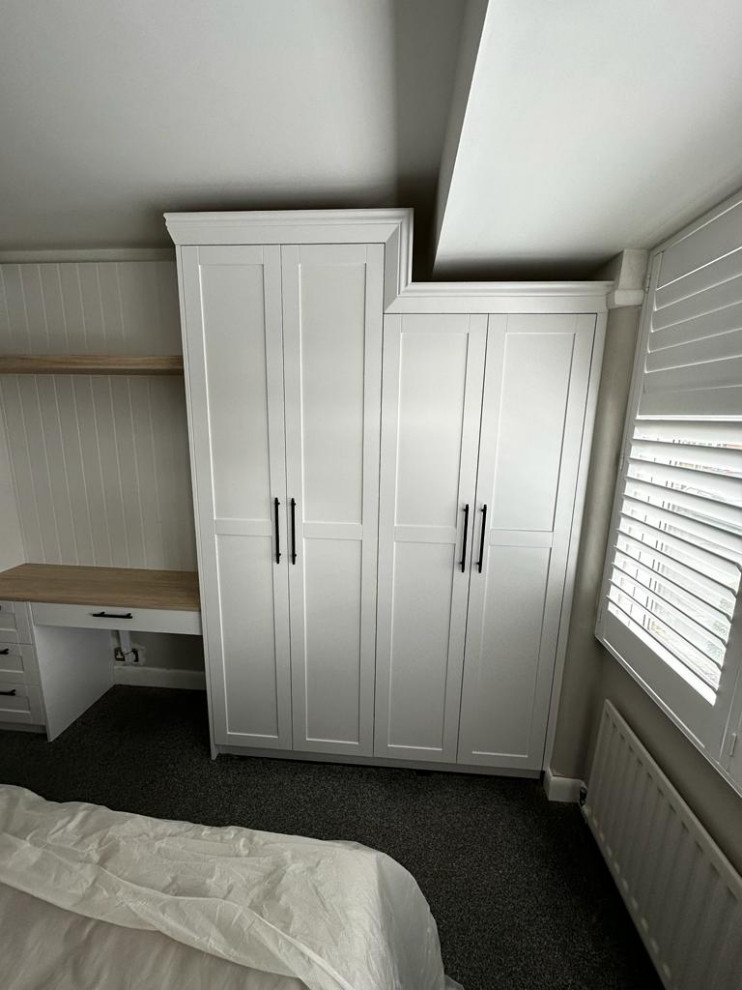 FITTED BEDROOM