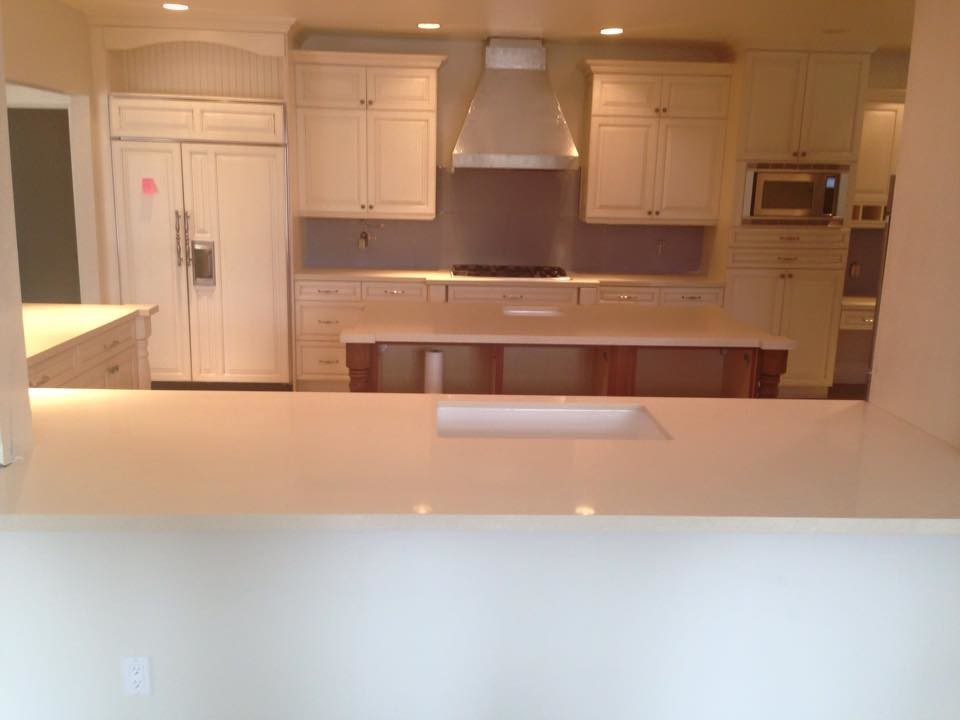 Transitional kitchen photo in Denver