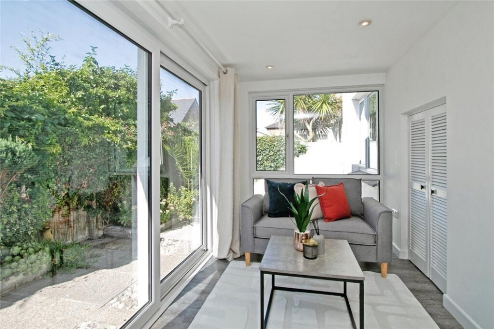 7 Sunnyvale Close - Stage To Sell